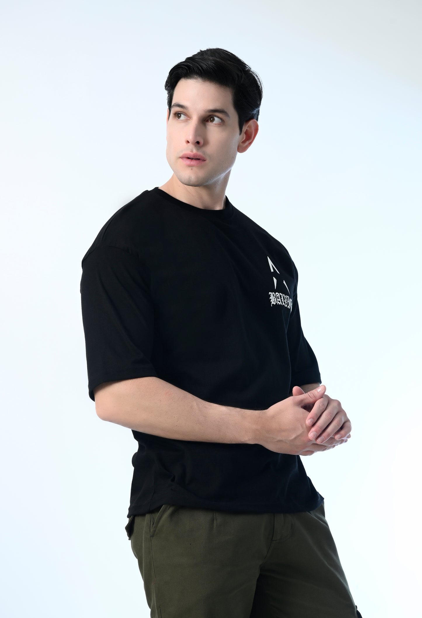 Balvick Oversized T-shirt of Black colour